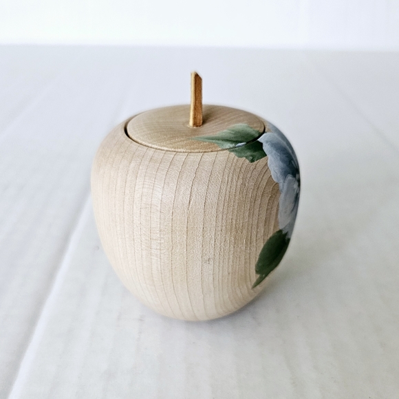 Wooden apple trinket box hand painted flower small decor lid - Picture 3 of 9